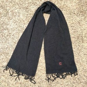 Chaps scarf